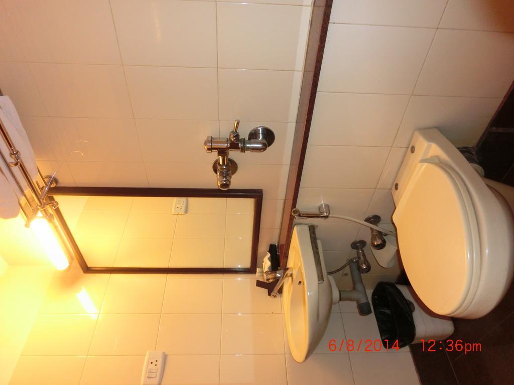 Hotel Thulashi Park Ченнаи Номер фото